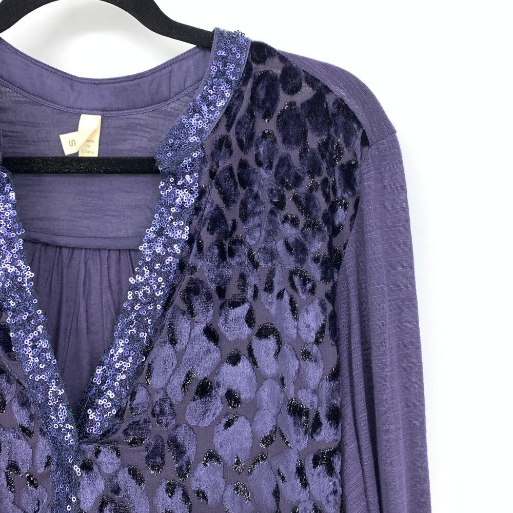Anthropologie Tiny Blouse Women's Sz S V-Neck Long Sleeve Leopard Print Sequins - Picture 3 of 8